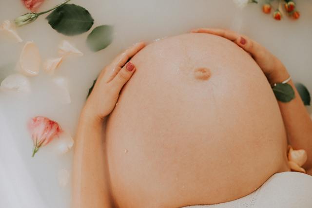 Photographe de grossesse à Angers